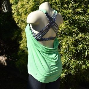 LULULEMON WILD TANK FLORAL SPORT WHITE MULTI SZ 6